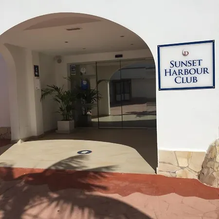 Beachfront Private In Pueblo Torviscas Sunset Harbour アデヘ