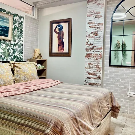 Beachfront Private In Pueblo Torviscas Sunset Harbour Appartamento *