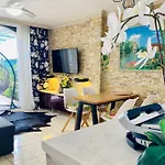 Beachfront Private In Pueblo Torviscas Sunset Harbour Апартаменты *